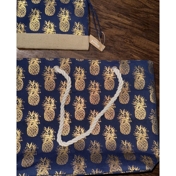 Pineapple Tote Bag Rope String Snap Closure Navy Gold Zipper Accessory Bag NWT - Picture 1 of 6